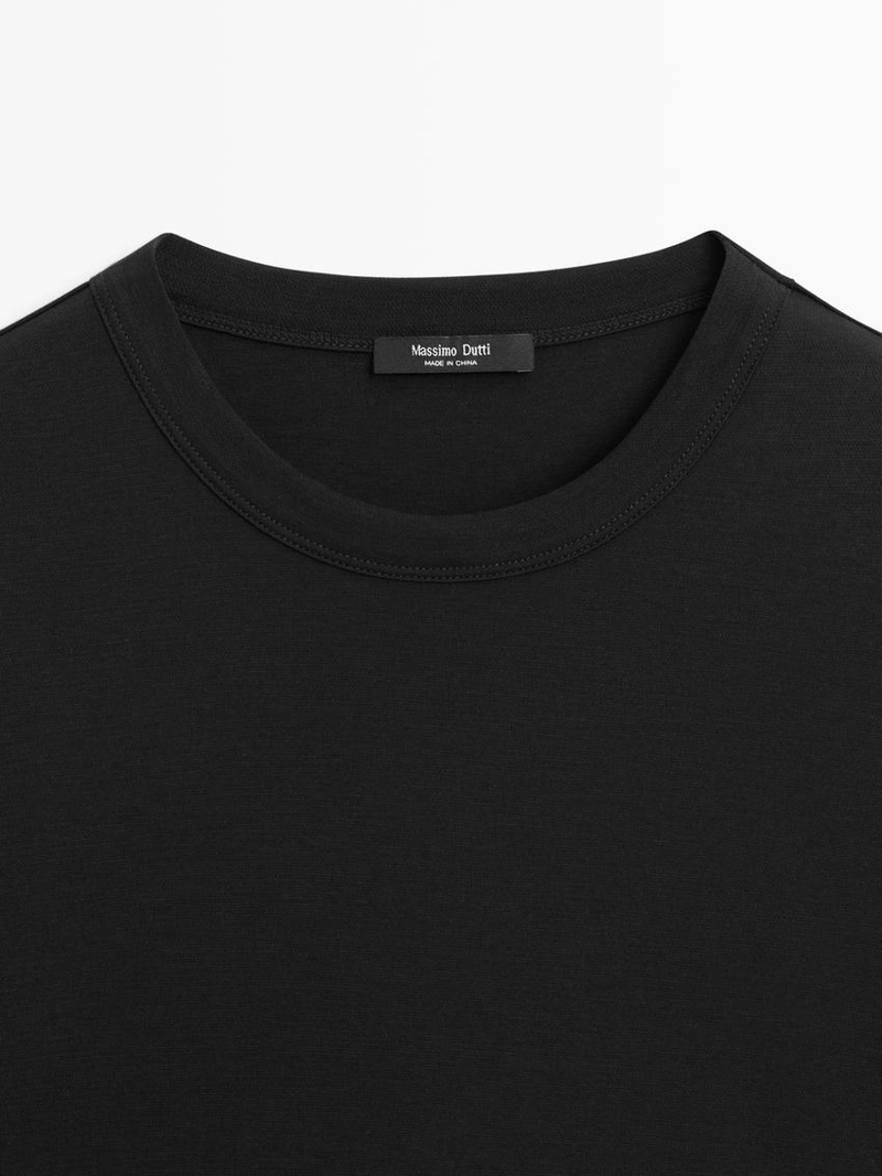 Футболка из смесового хлопка с коротким рукавом