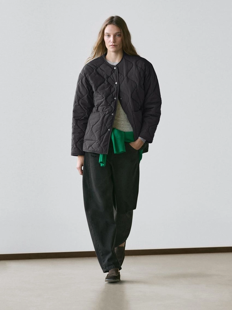 Куртка-пончо с орнаментом стежки