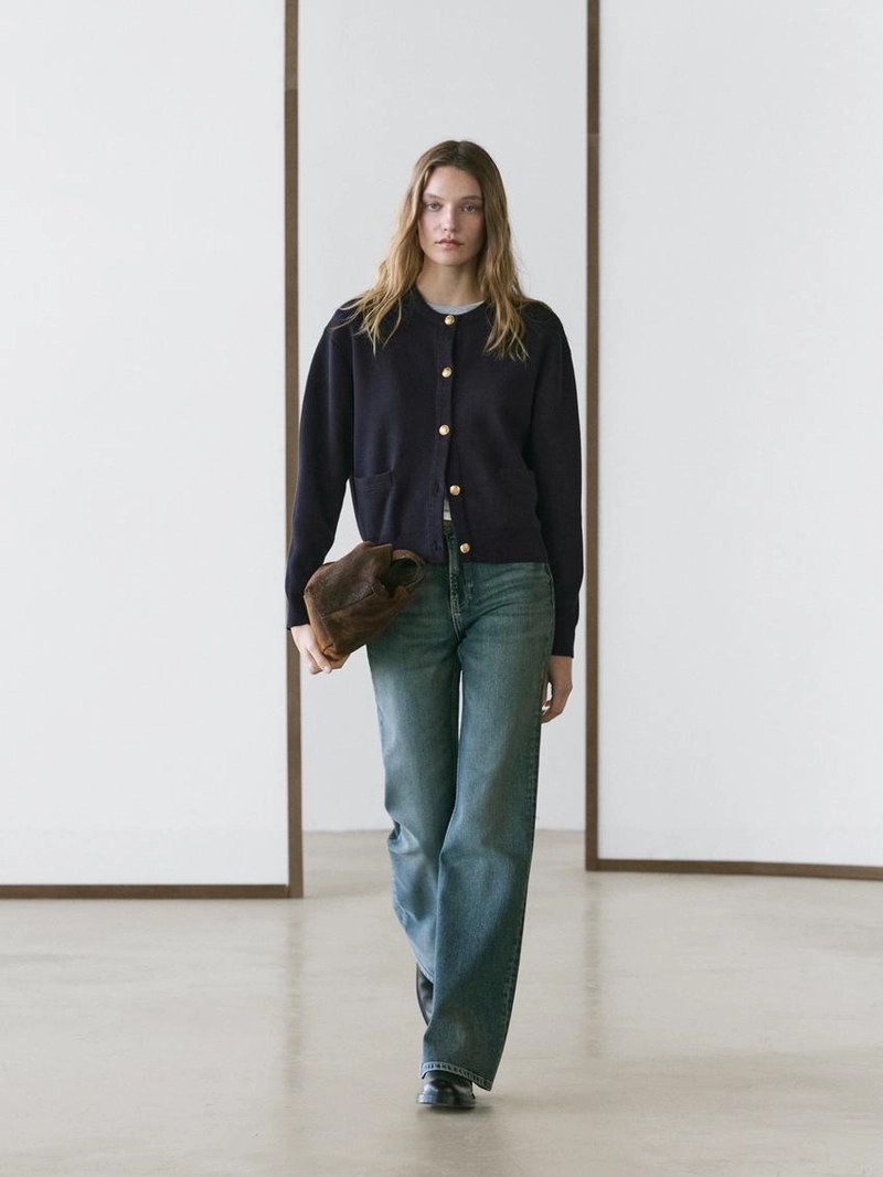 Кардиган из хлопкового трикотажа с пуговицами в золотом цвете