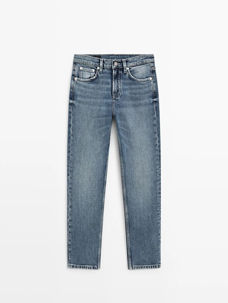 Джинсы с завышенной посадкой и укороченным силуэтом