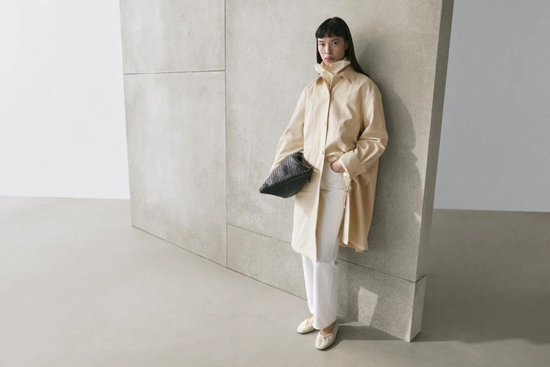 Хлопковое тренчкот с застёжкой на пуговицы