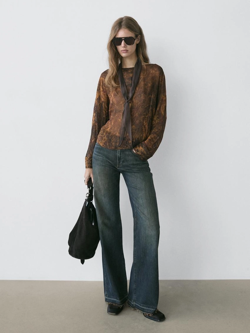 Блузка с принтом в полоску