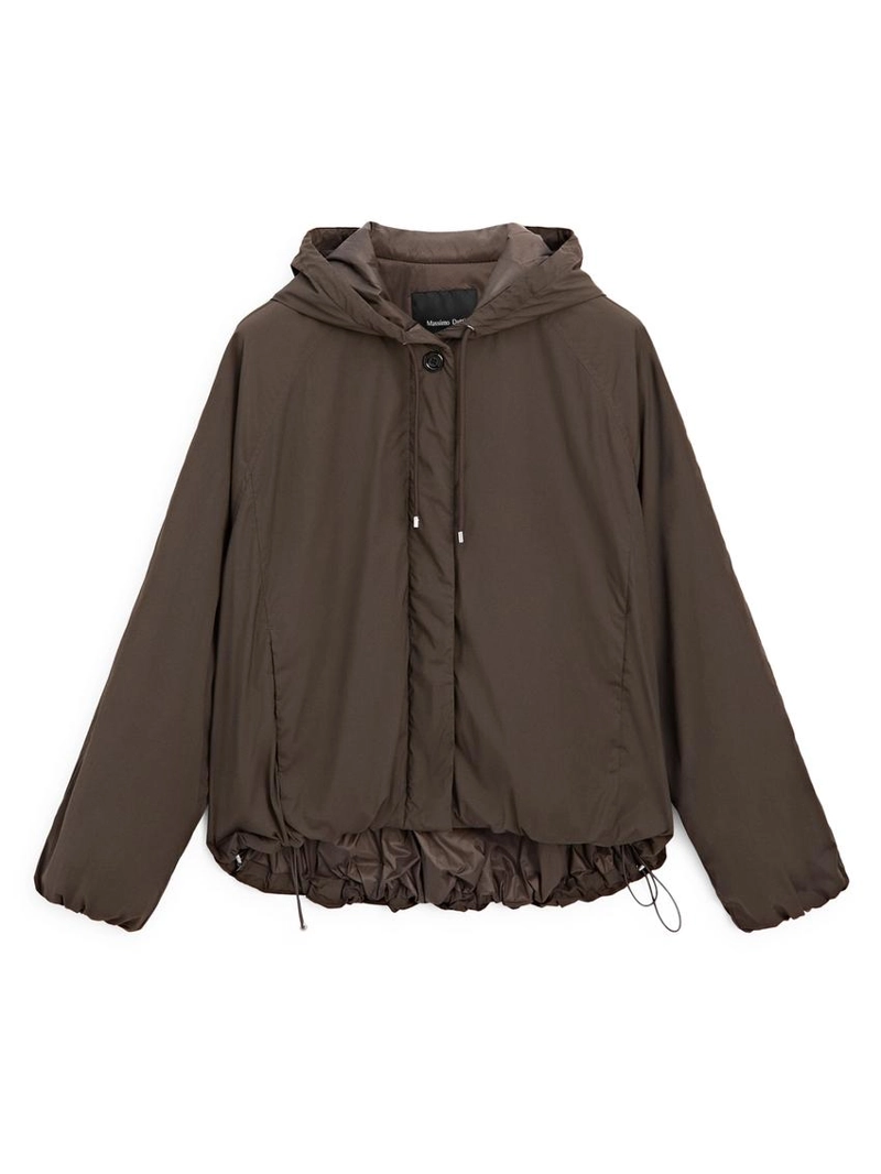 Пуховик с высоким воротником