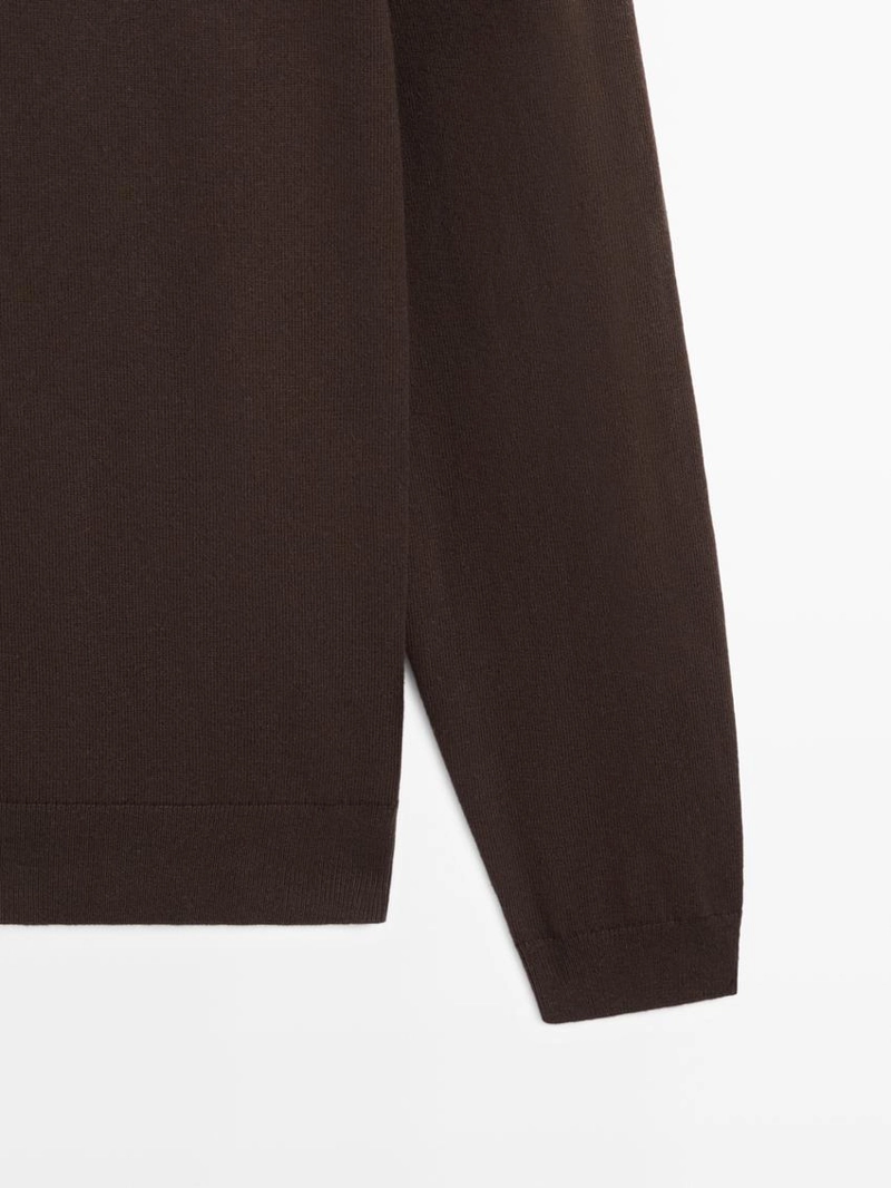 Водолазка из хлопкового трикотажа