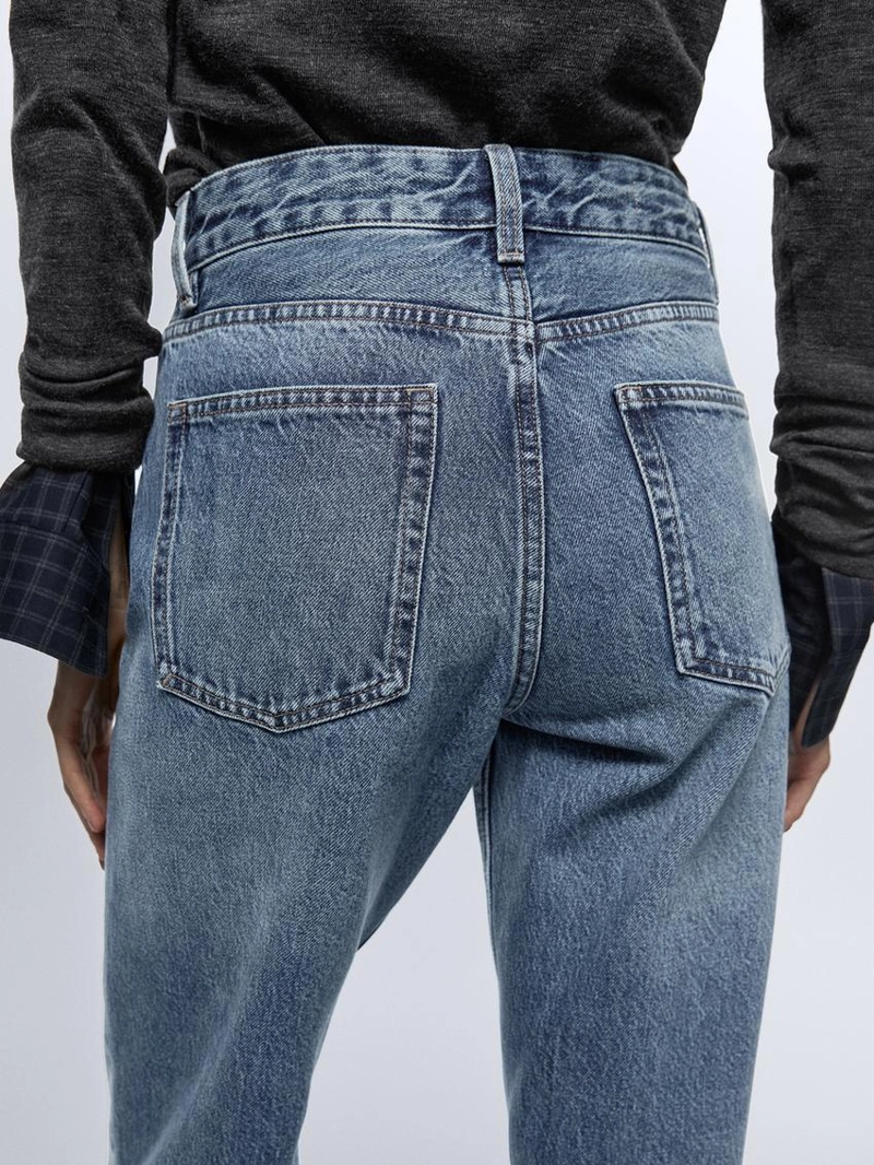 Джинсы со средней посадкой прямого покроя