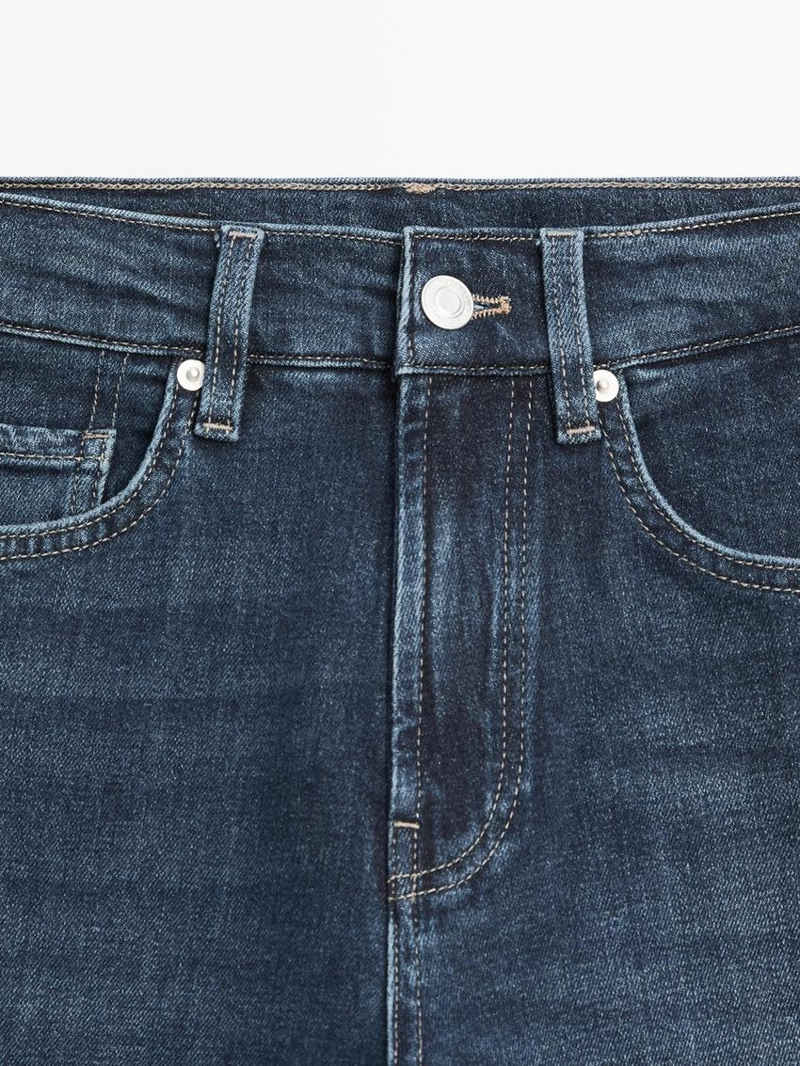 Джинсы с высокой талией прямого кроя и комфортным покроем