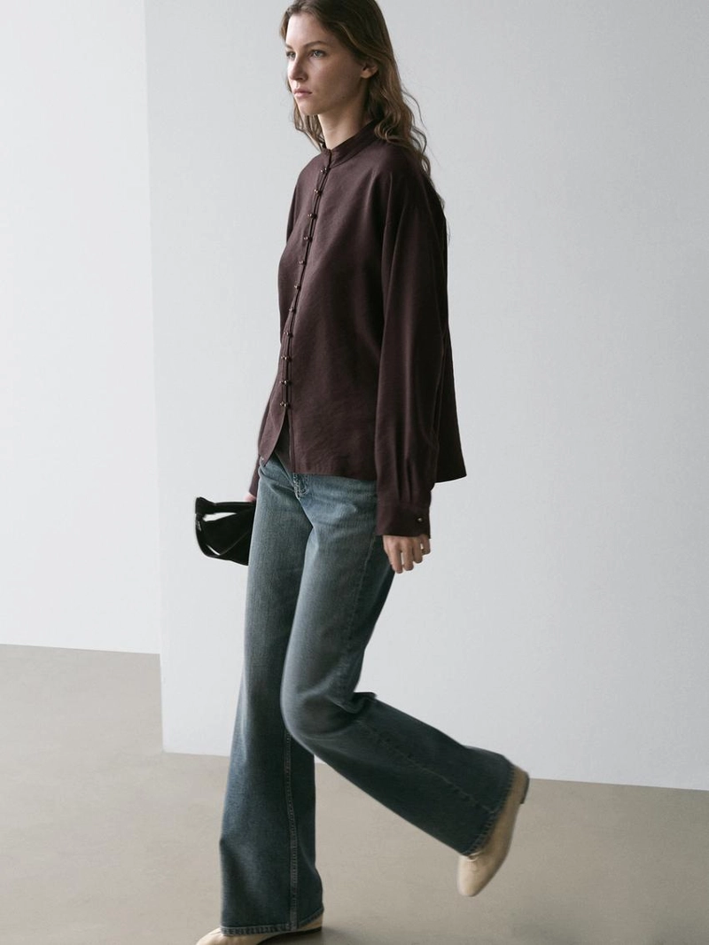 Рубашка с пуговицами и стойкой