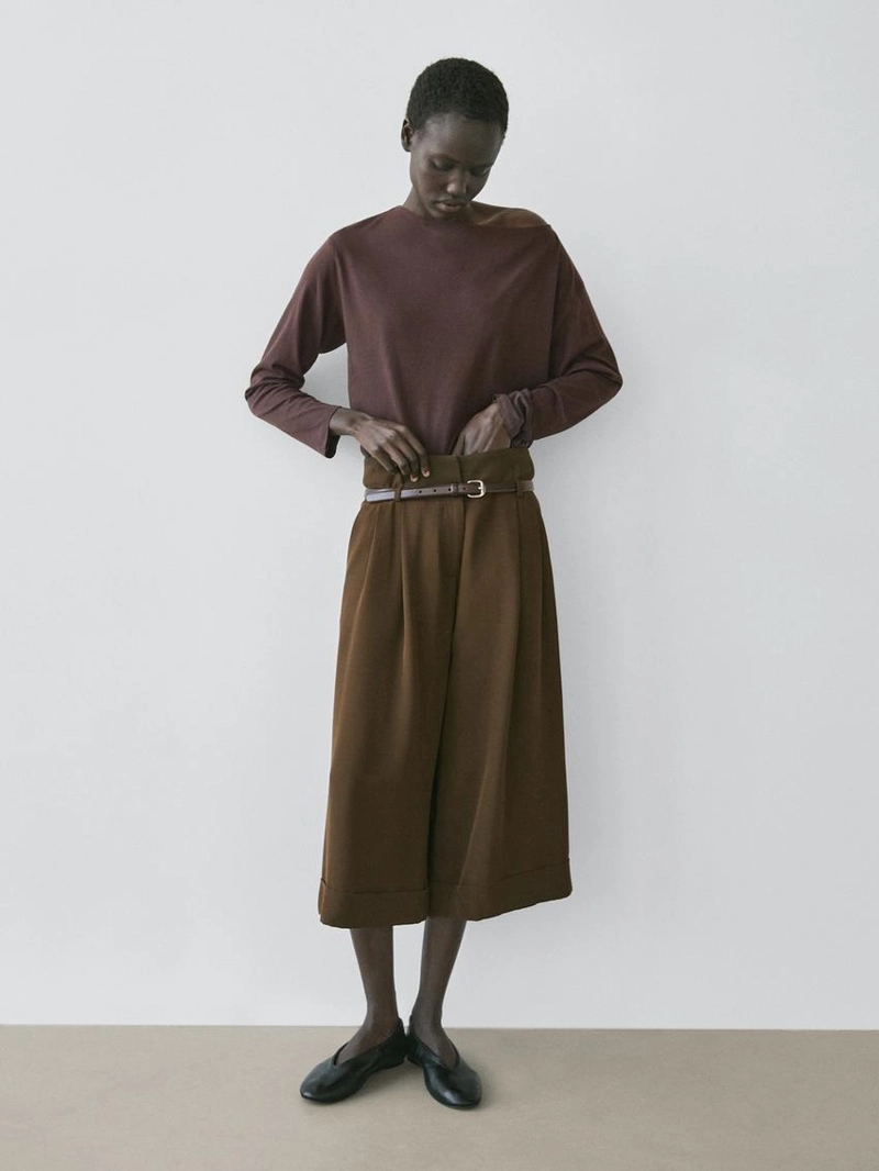 Футболка с лодочным вырезом из 100% хлопка