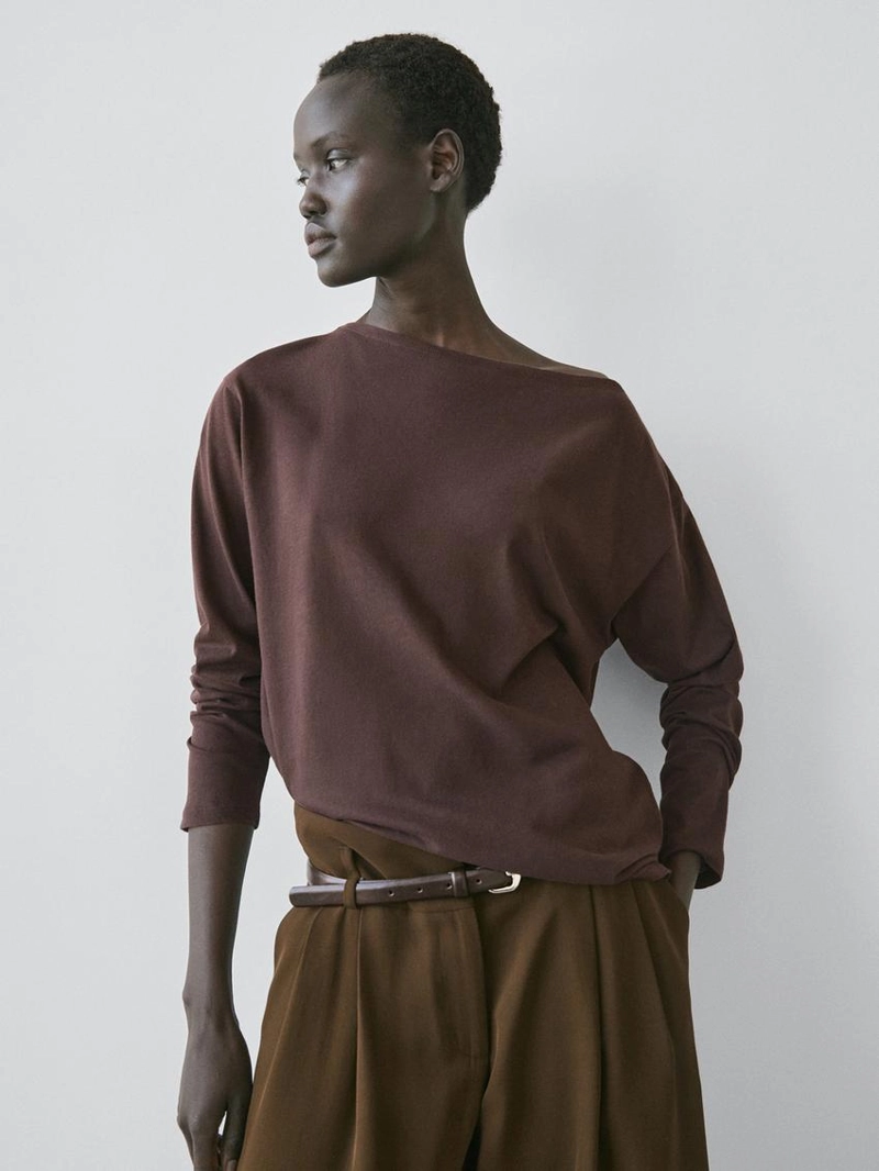 Футболка с лодочным вырезом из 100% хлопка