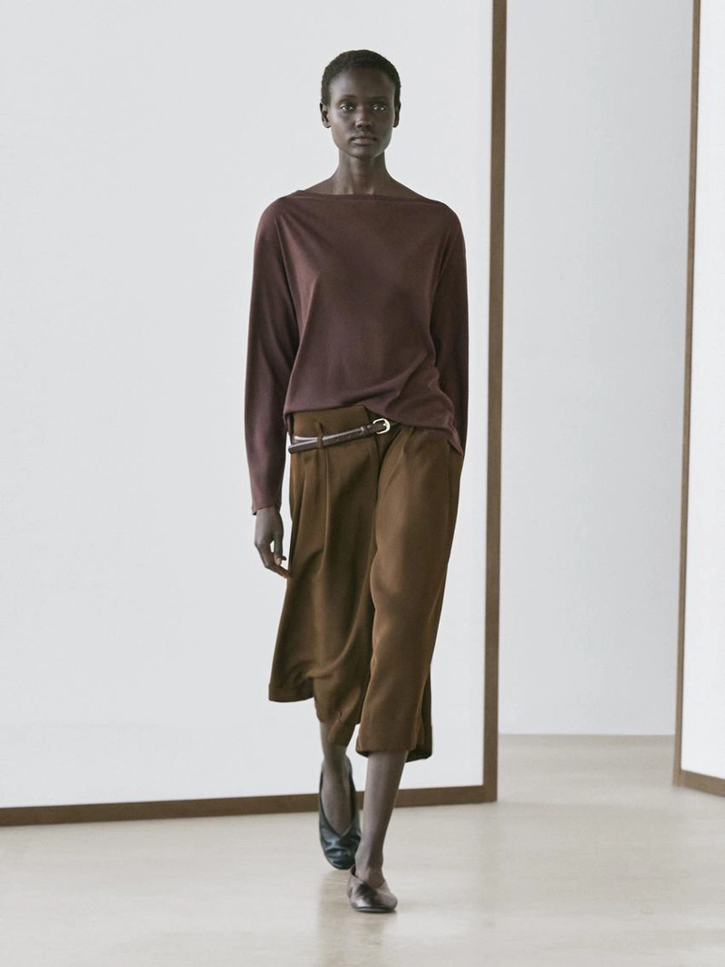 Футболка с лодочным вырезом из 100% хлопка