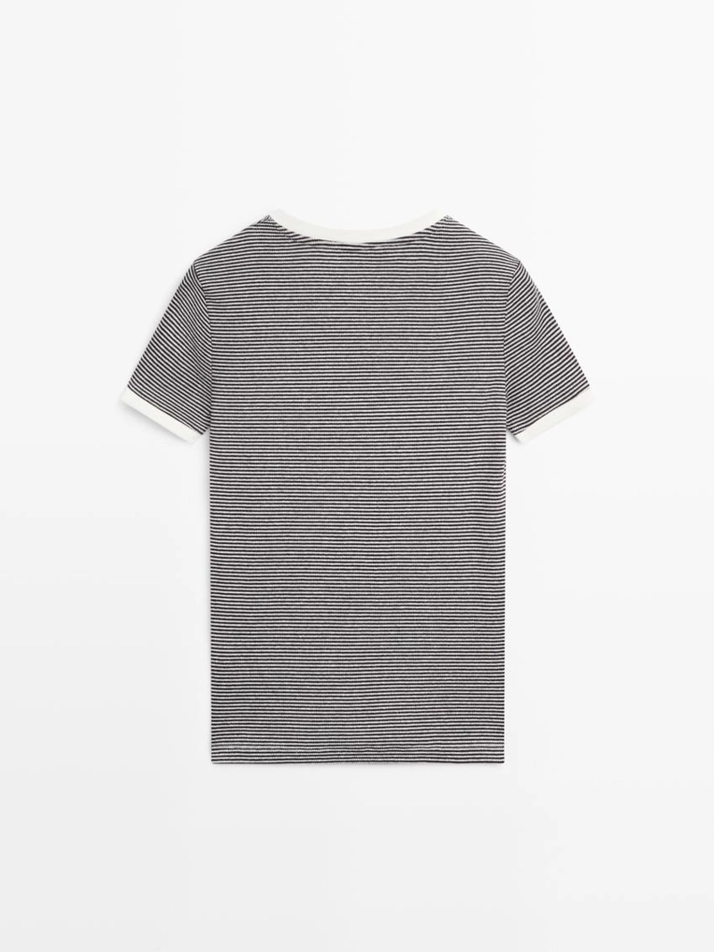 Футболка с коротким рукавом с контрастными деталями