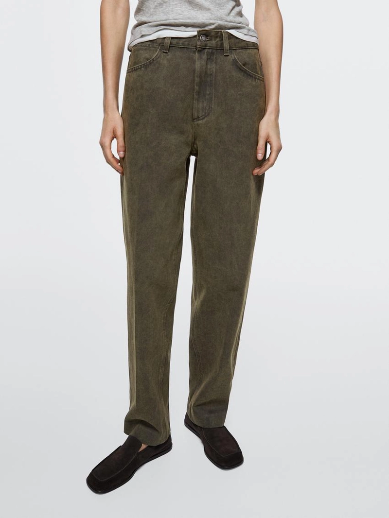 Джинсы с завышенной талией и силуэтом баллон