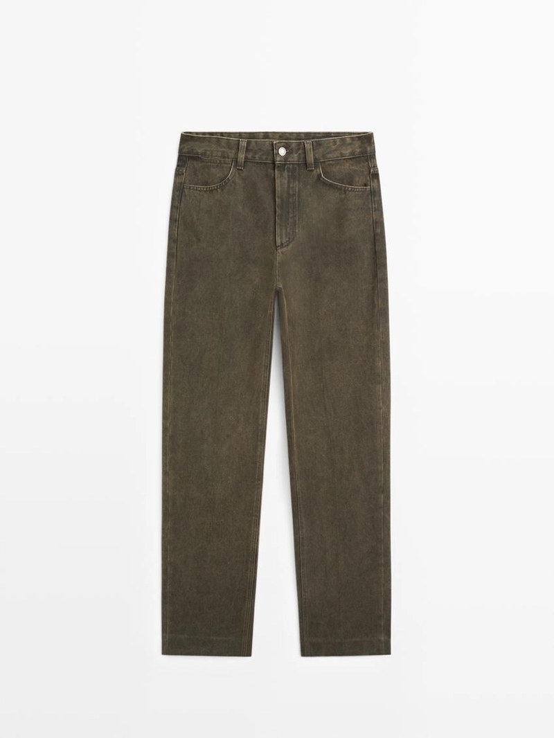 Джинсы с завышенной талией и силуэтом баллон