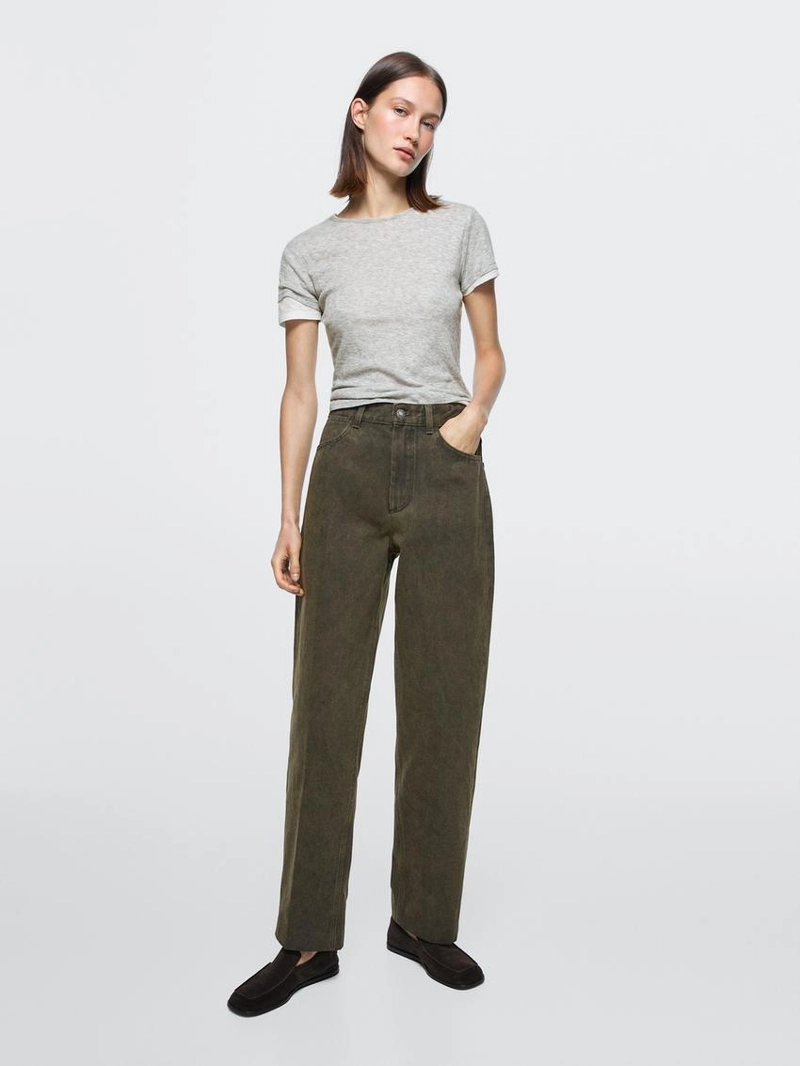 Джинсы с завышенной талией и силуэтом баллон