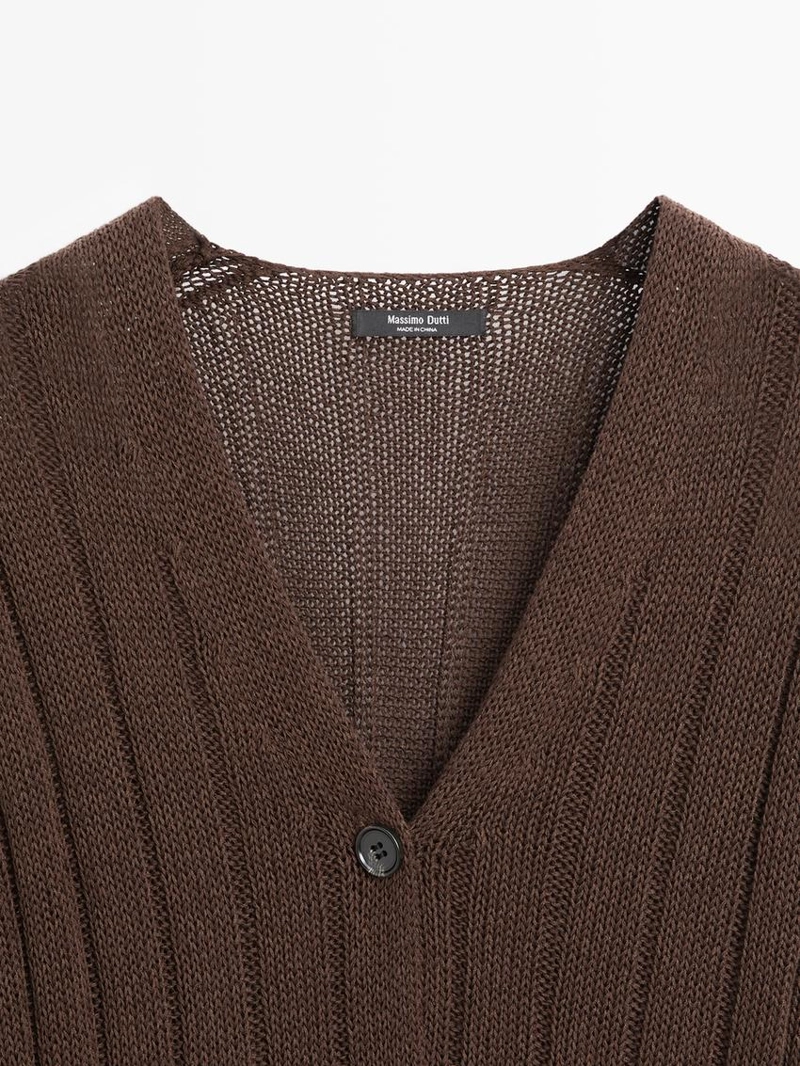 Кофточка-кардиган с деталями на талии