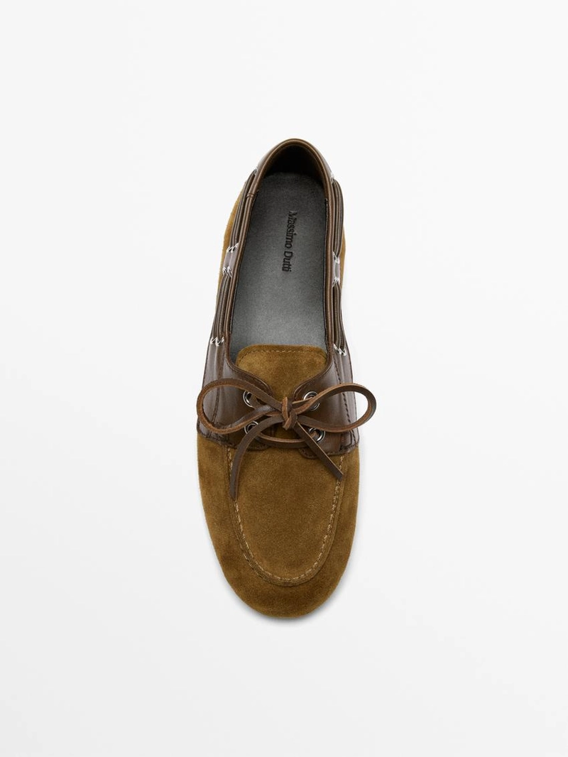 Туфли на палубу из контрастной кожи