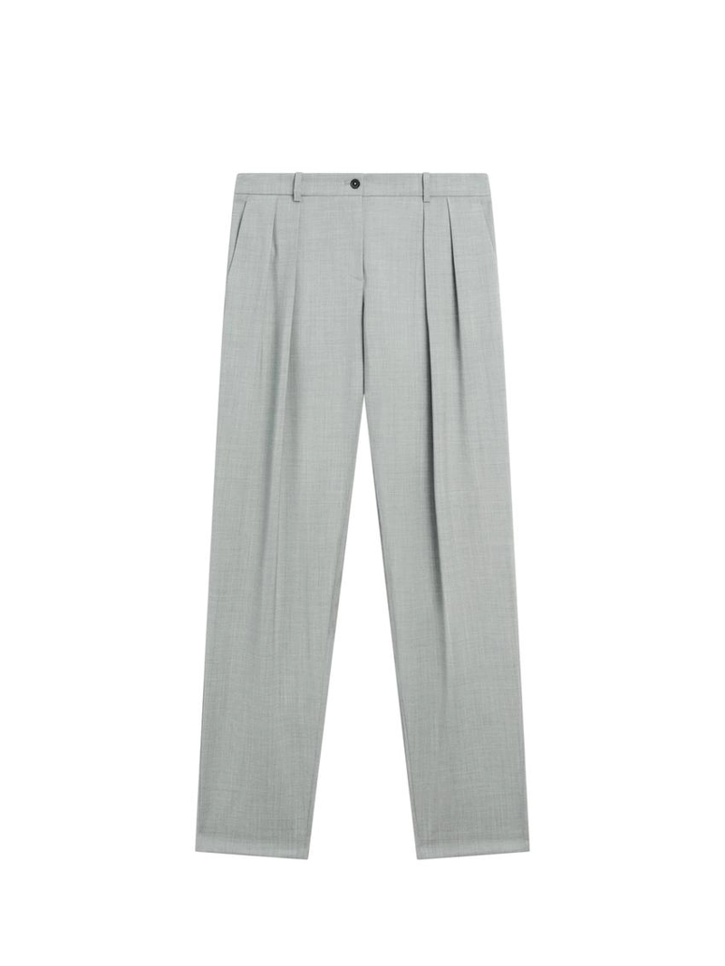 Брюки со складками и стрелками