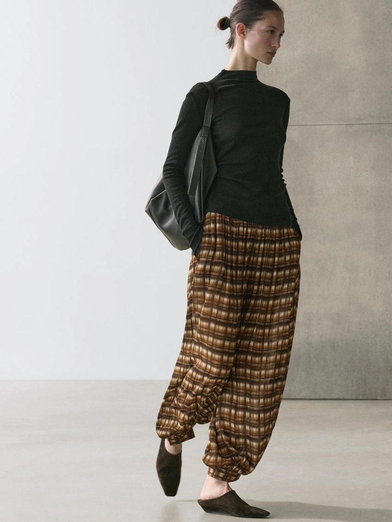Потоковые брюки саруэль