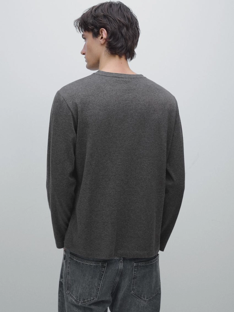 Футболка из хлопкового смесового материала с длинным рукавом