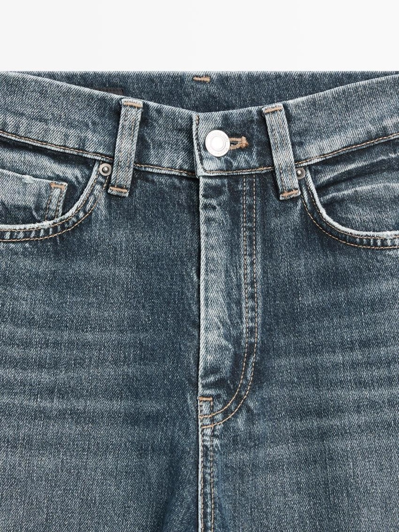 Джинсы буткат с высокой талией