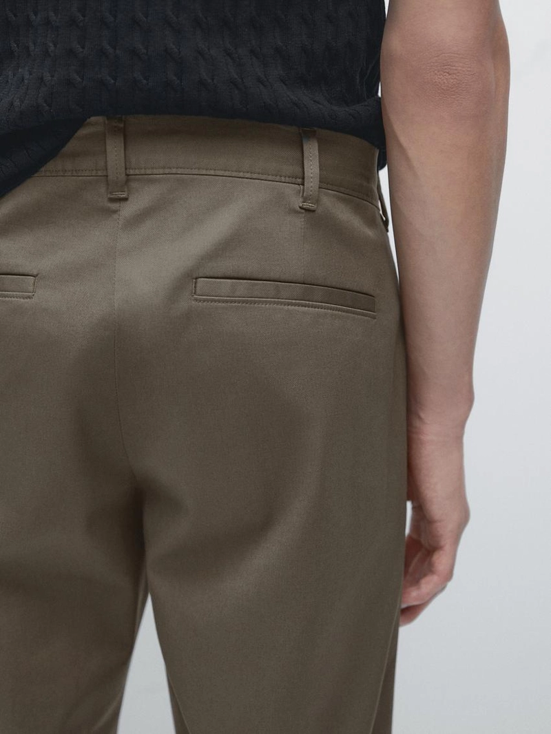 Брюки из хлопково-вискозной смеси в зауженном крое