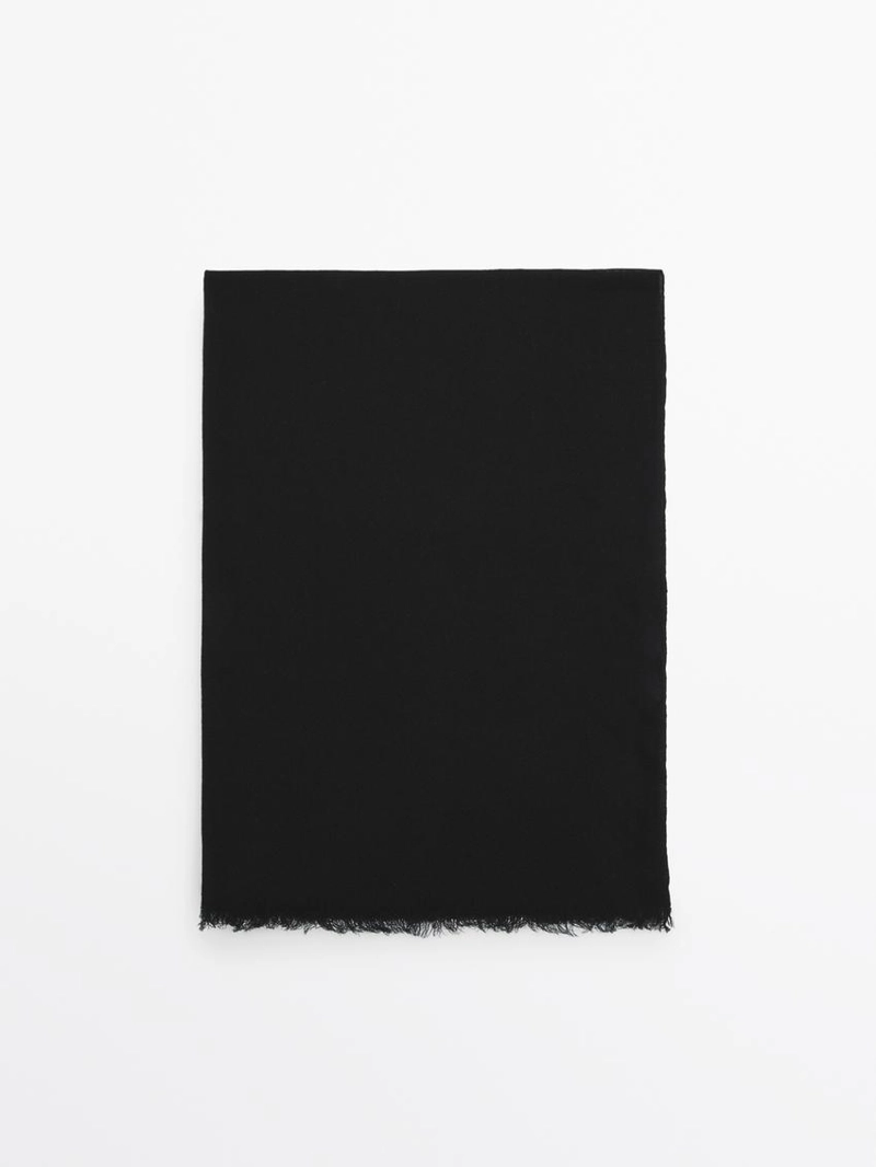 Легкий шарф из 100% шерсти