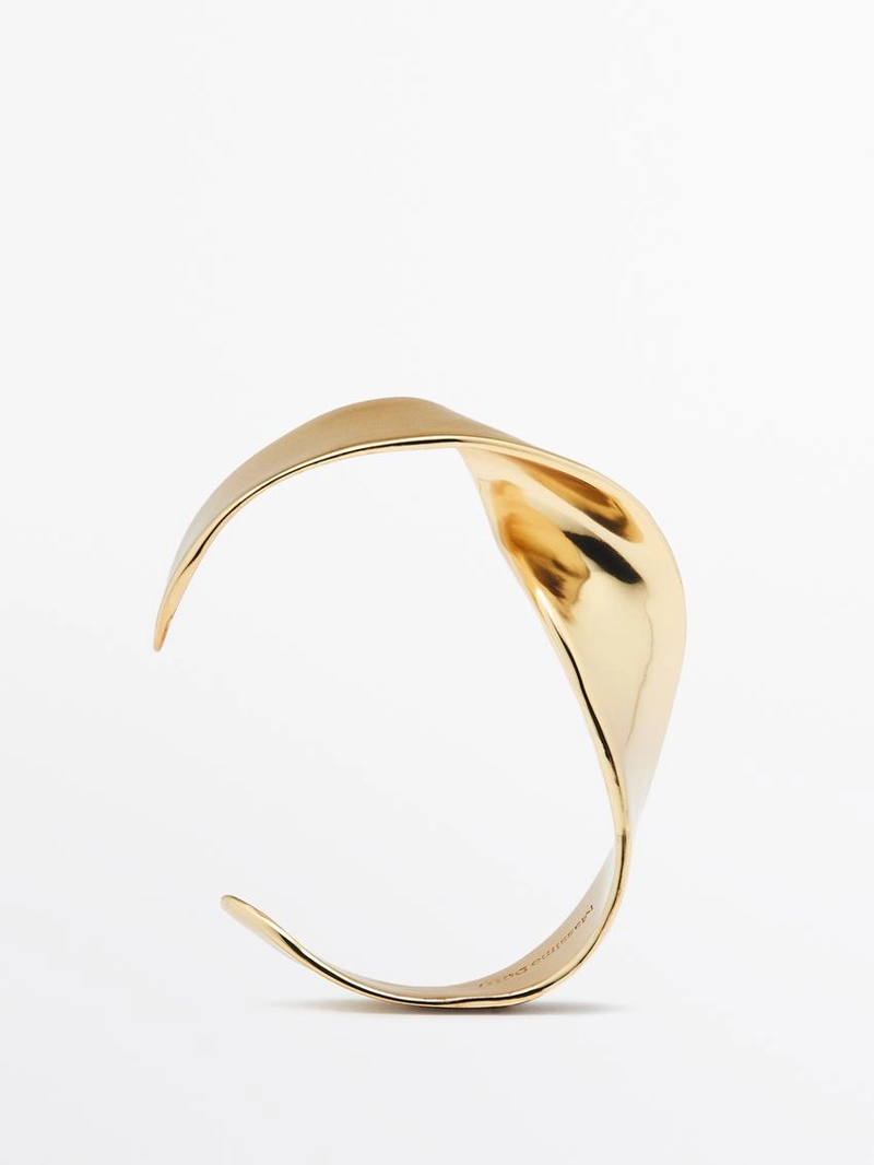 Широкий текстурированный браслет