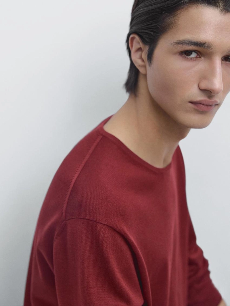 Свитер из хлопкового трикотажа с круглым вырезом