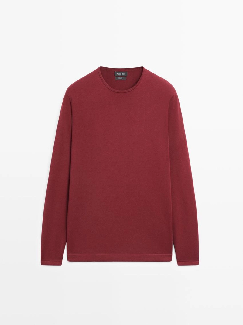 Свитер из хлопкового трикотажа с круглым вырезом