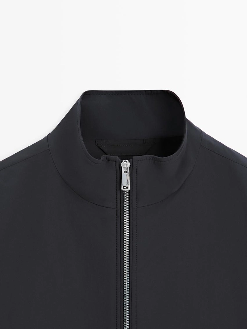 Куртка из технической двунаправленной ткани