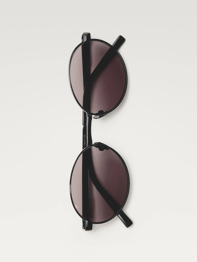 Округлые солнцезащитные очки