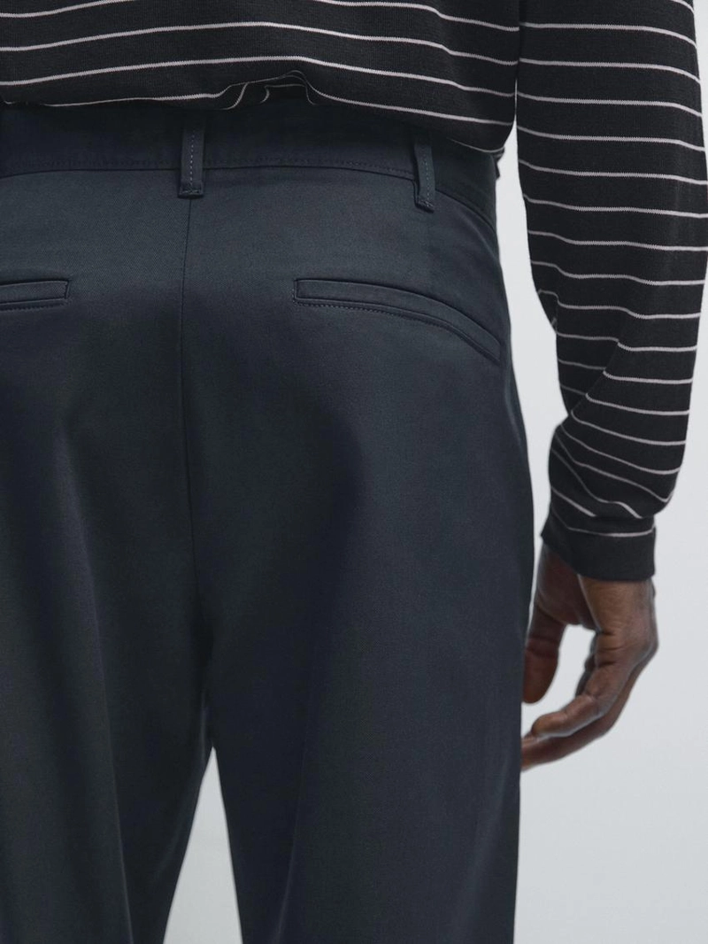 Брюки из смесового хлопка в узком крое