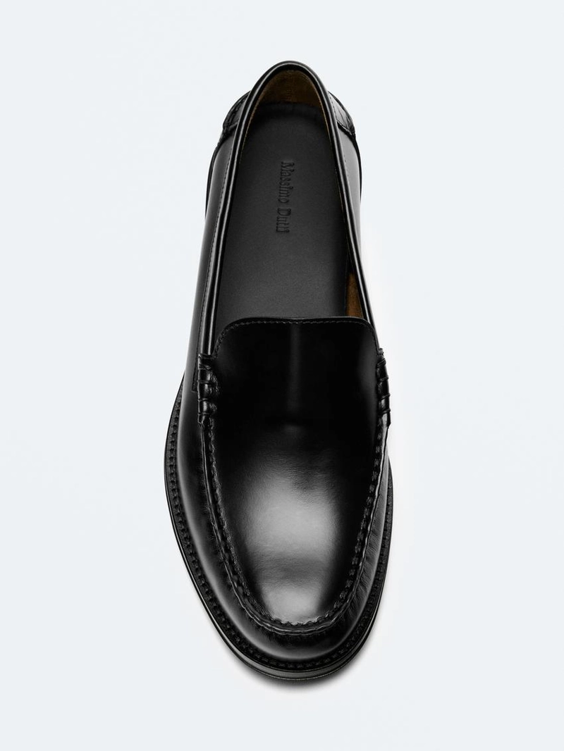 Лоферы из кожи с глянцевым покрытием