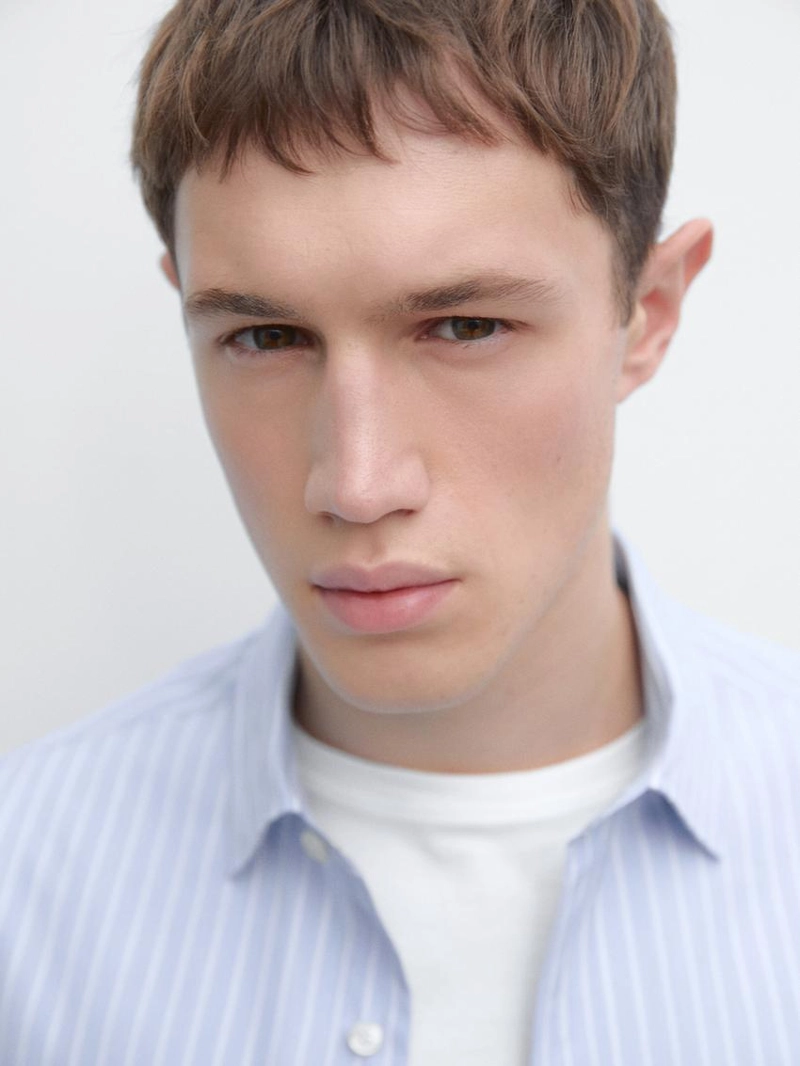 Рубашка с приталенным кроем в полоску