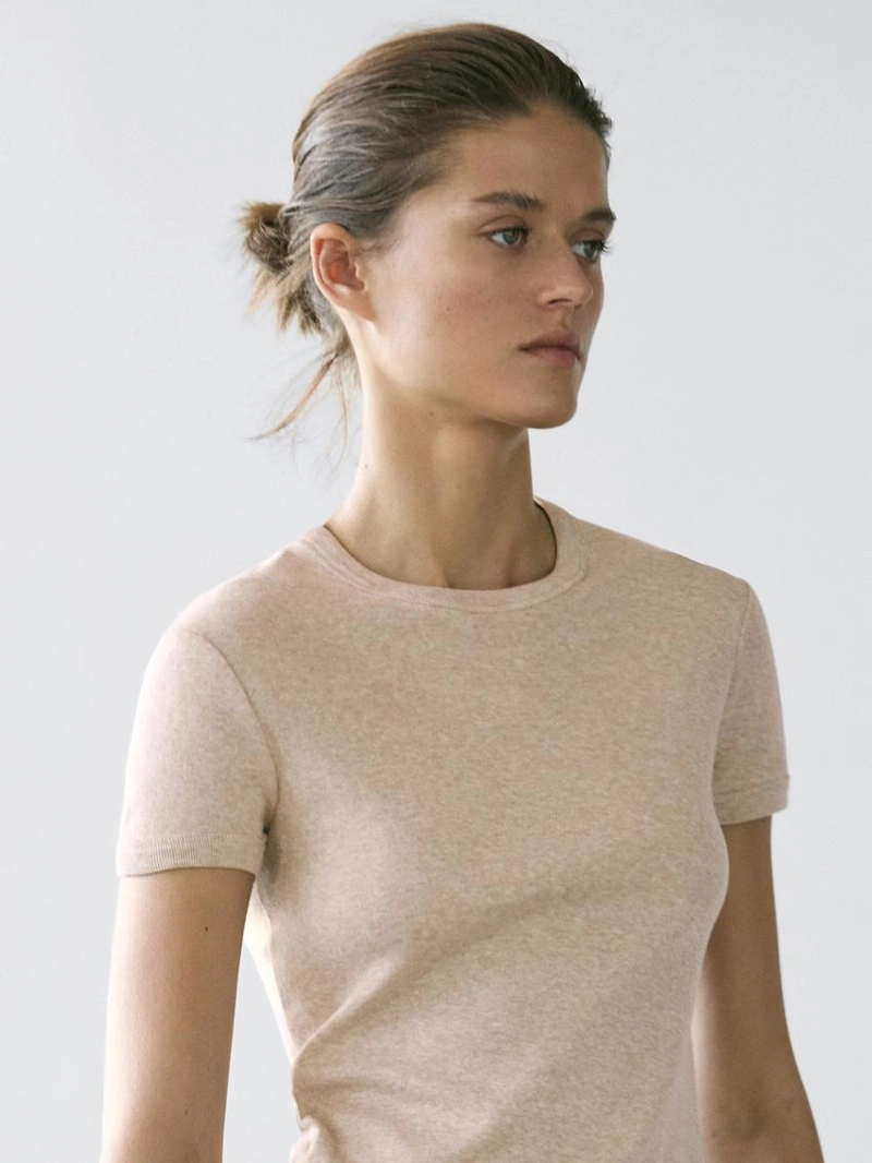 Футболка из хлопка с короткими рукавами