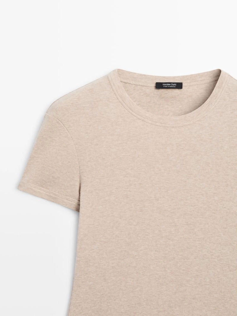 Футболка из хлопка с короткими рукавами