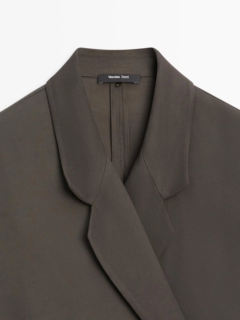 Рубашка с двубортным застежкой потока