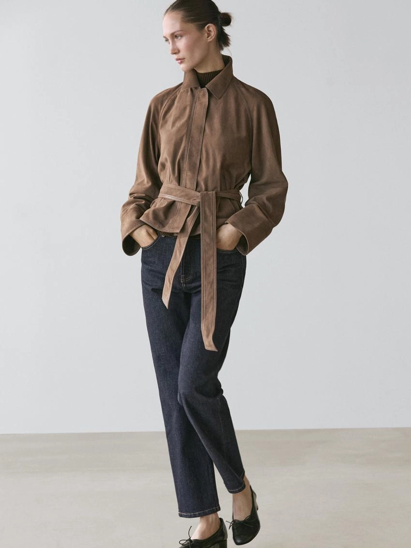 Замшевая кожаная куртка с поясом