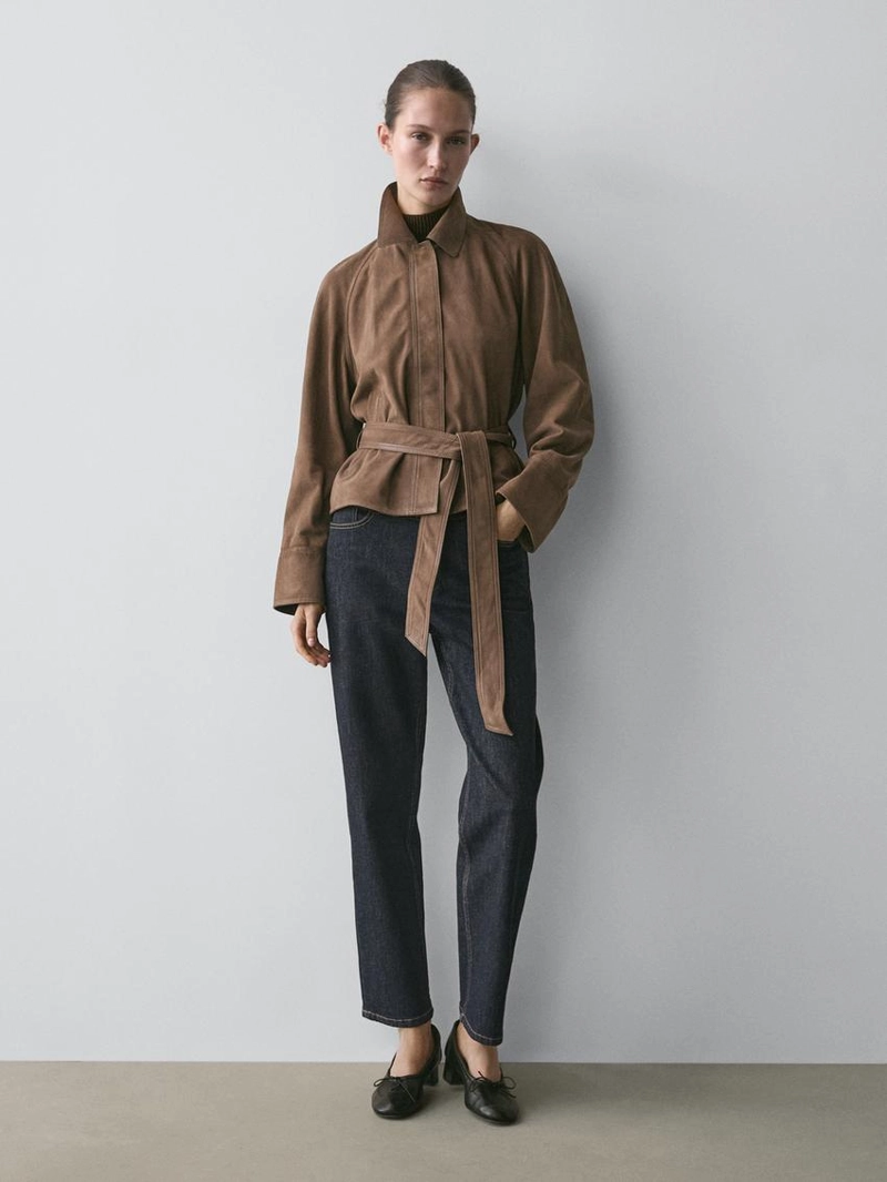 Замшевая кожаная куртка с поясом