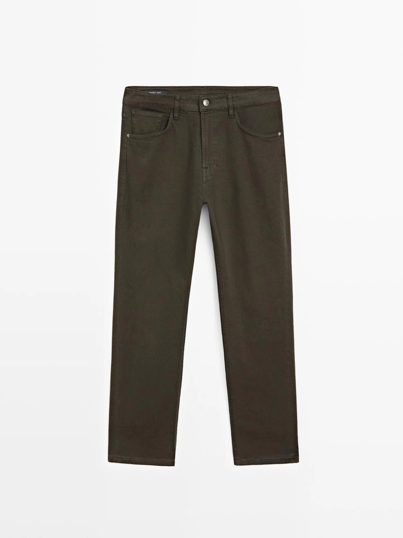 Джинсы с зауженным кроем