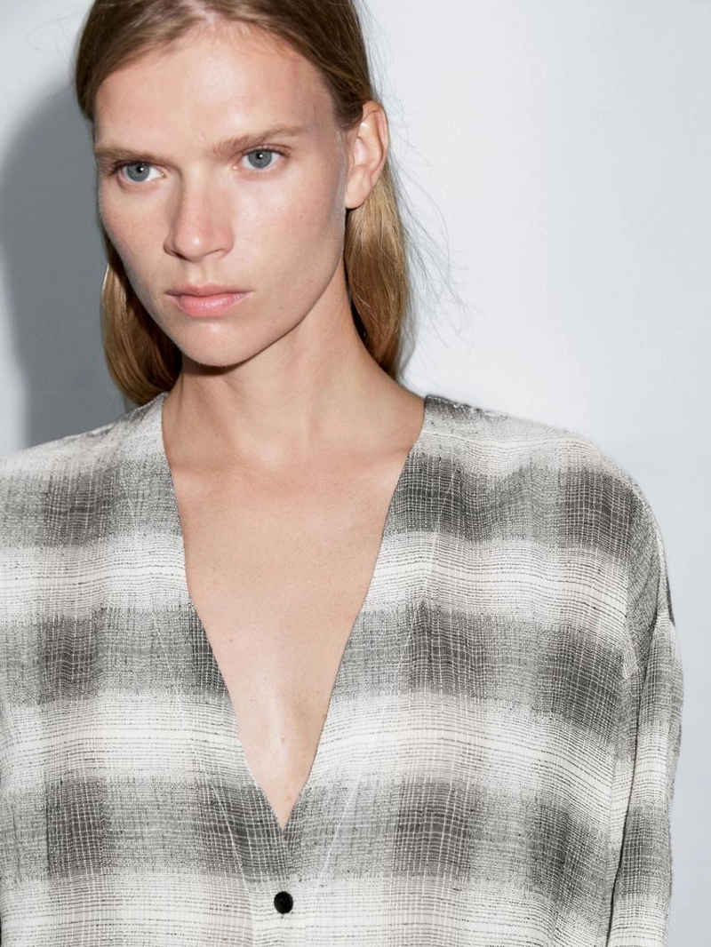 Платье-туника в клетку