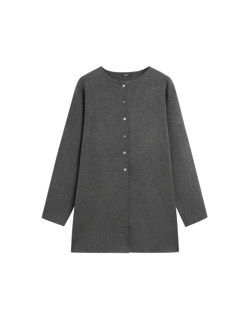 Длинный вязаный кардиган с круглым вырезом