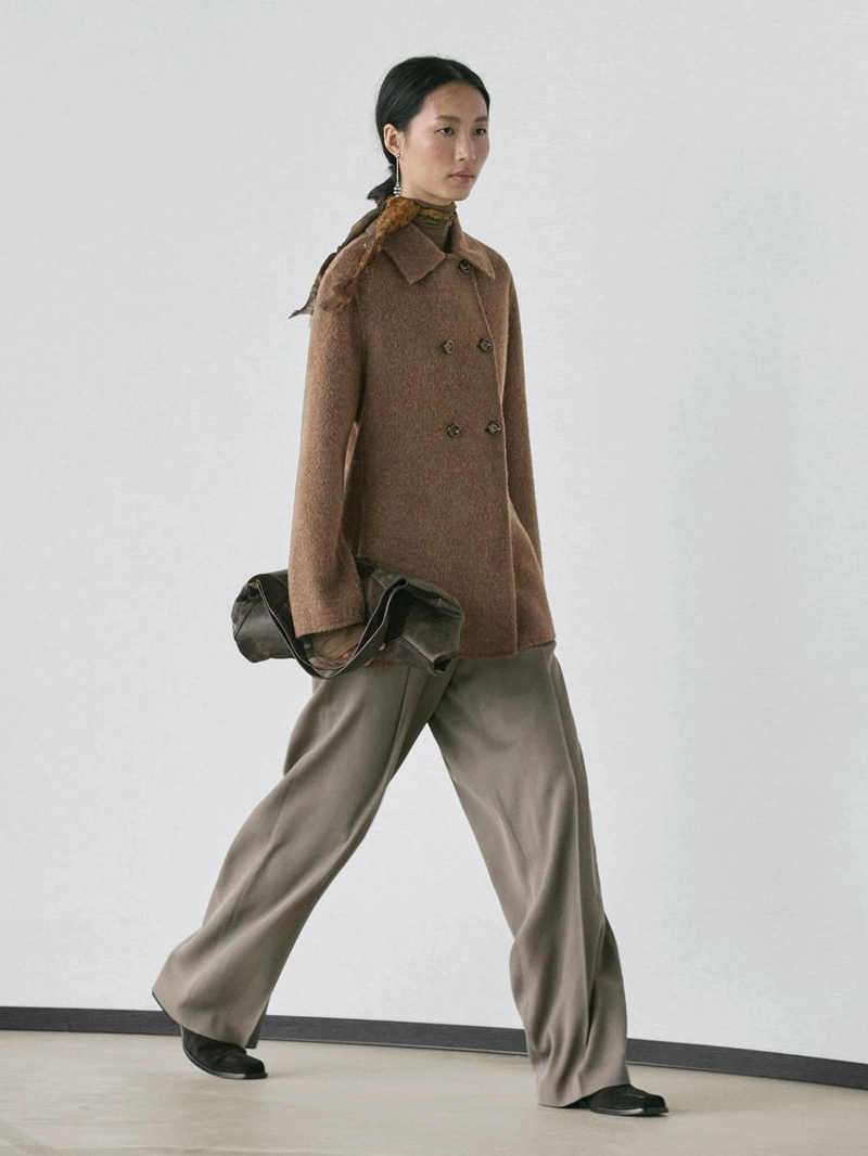 Пальто из шерстяной смеси с двубортной застежкой