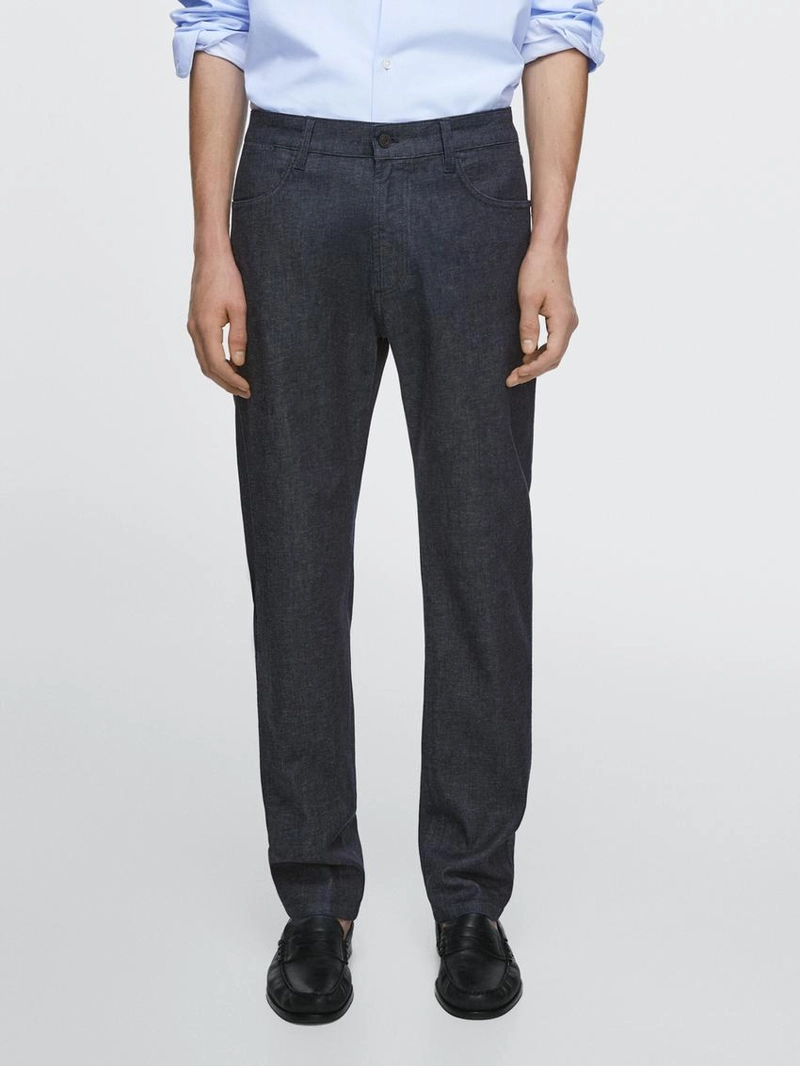 Джинсы легкого slim-fit с отбеленной отделкой