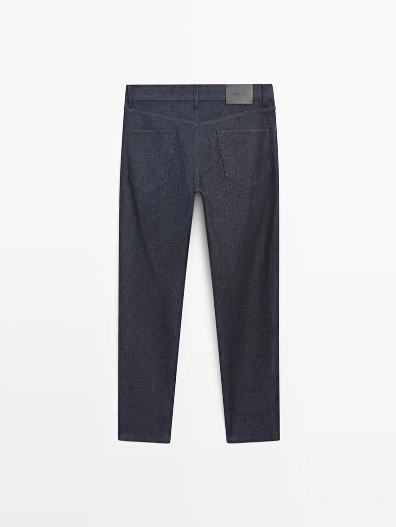 Джинсы легкого slim-fit с отбеленной отделкой
