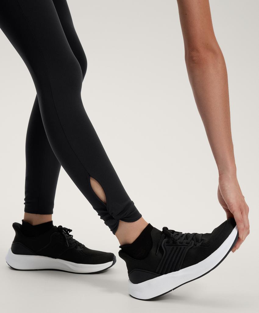 Универсальные кроссовки для повседневной носки и прогулок