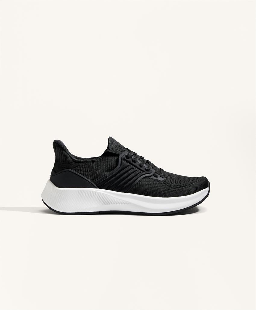 Универсальные кроссовки для повседневной носки и прогулок