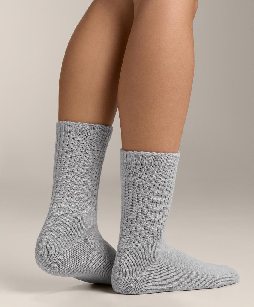 Классические свободные носки из смесового хлопка