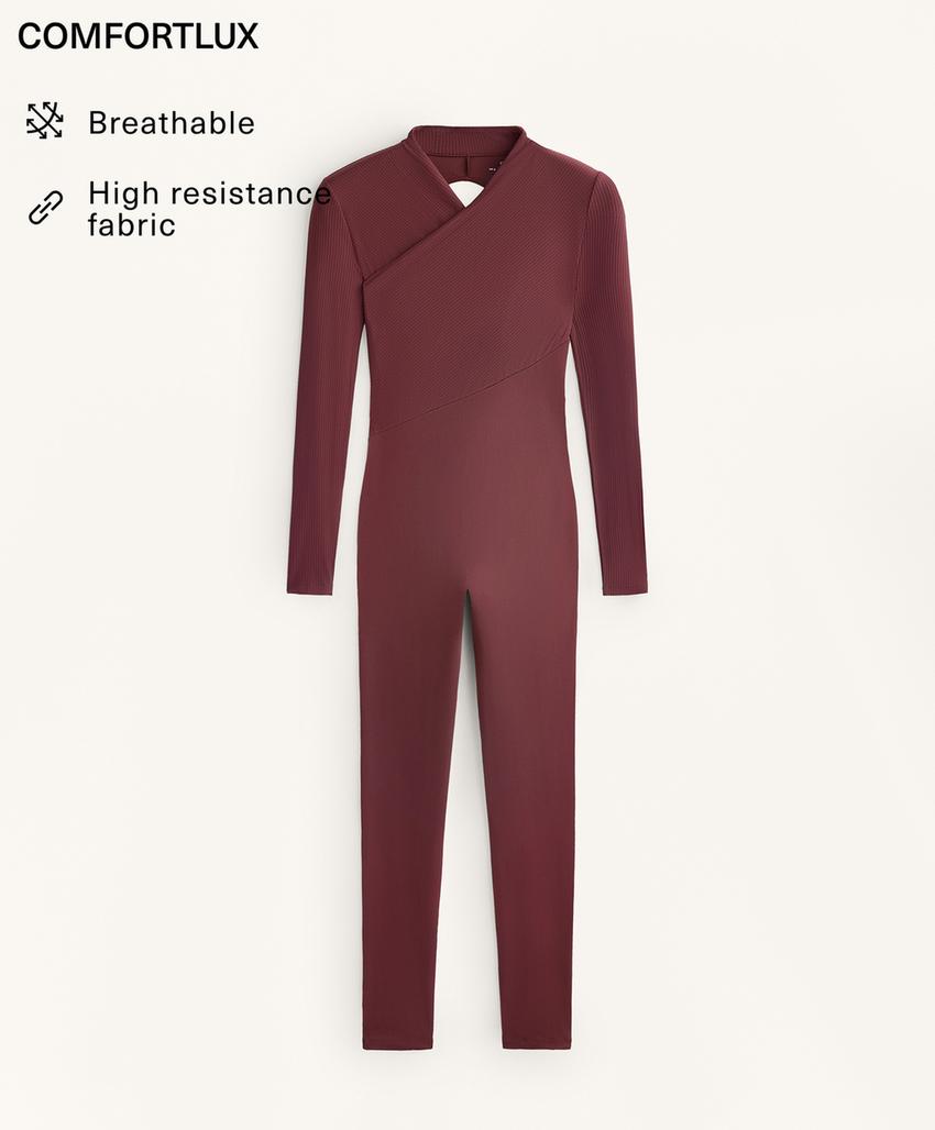 Длинный комбинезон Comfortlux с перекрестными деталями и длинным рукавом