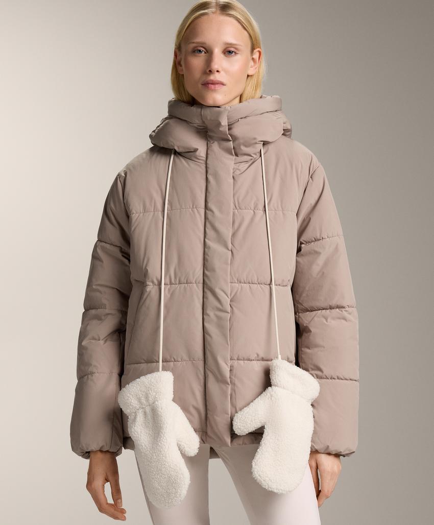 Рукавицы из искусственной овчины со шнурком